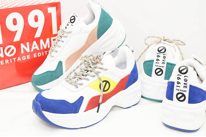 no name スニーカー